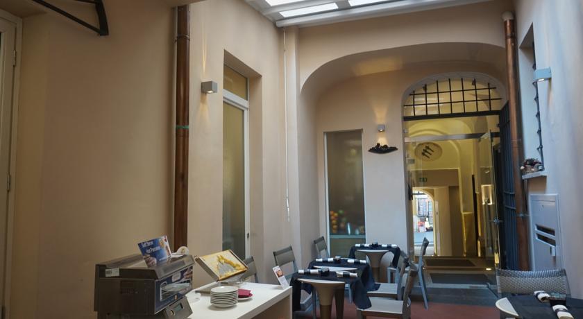 Trevi Palace Luxury Inn Rome Exterior photo